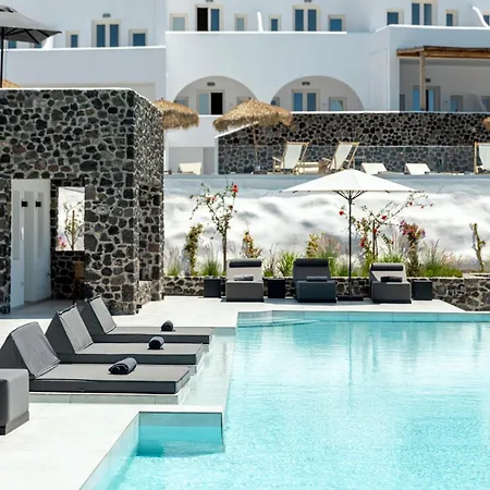 Secret View Oia (Santorini)