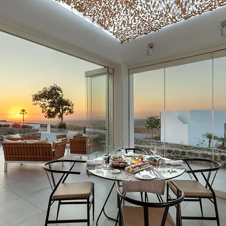 Secret View Hotel Oia (Santorini)