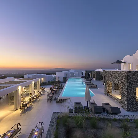 Secret View Oia (Santorini)